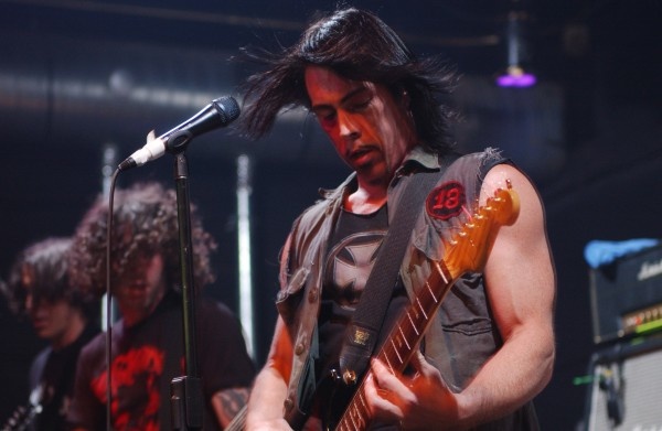 dave4_600_01 Dave Wyndorf image