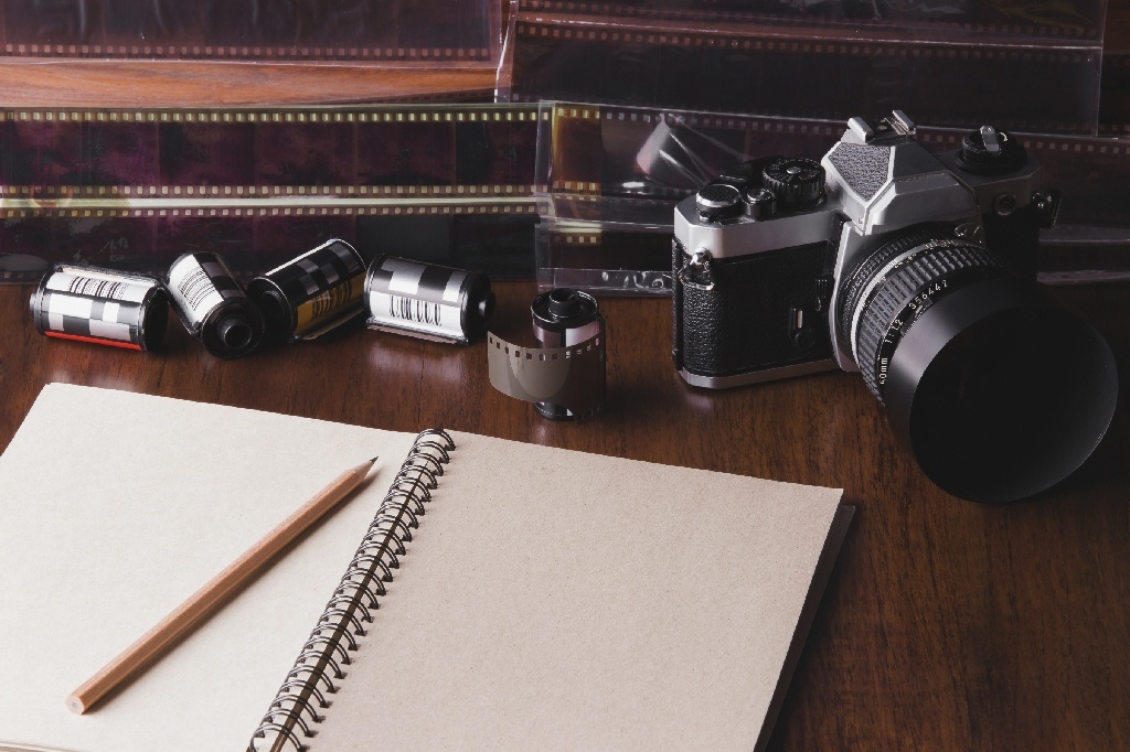 kino2_1024 in the palace stolichno image