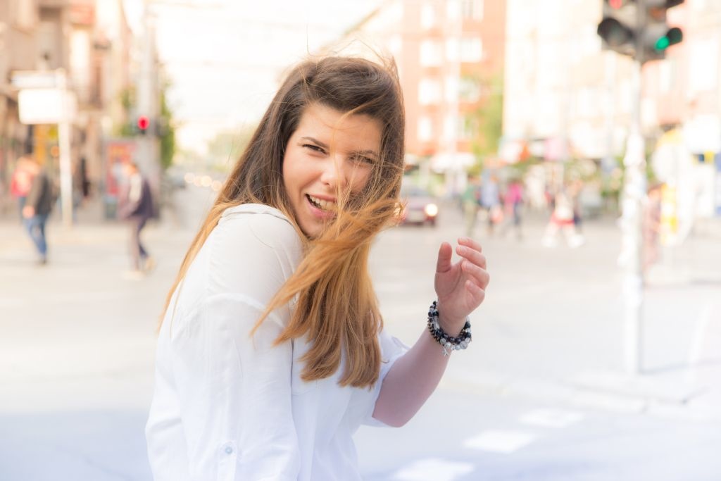 Stay true people image