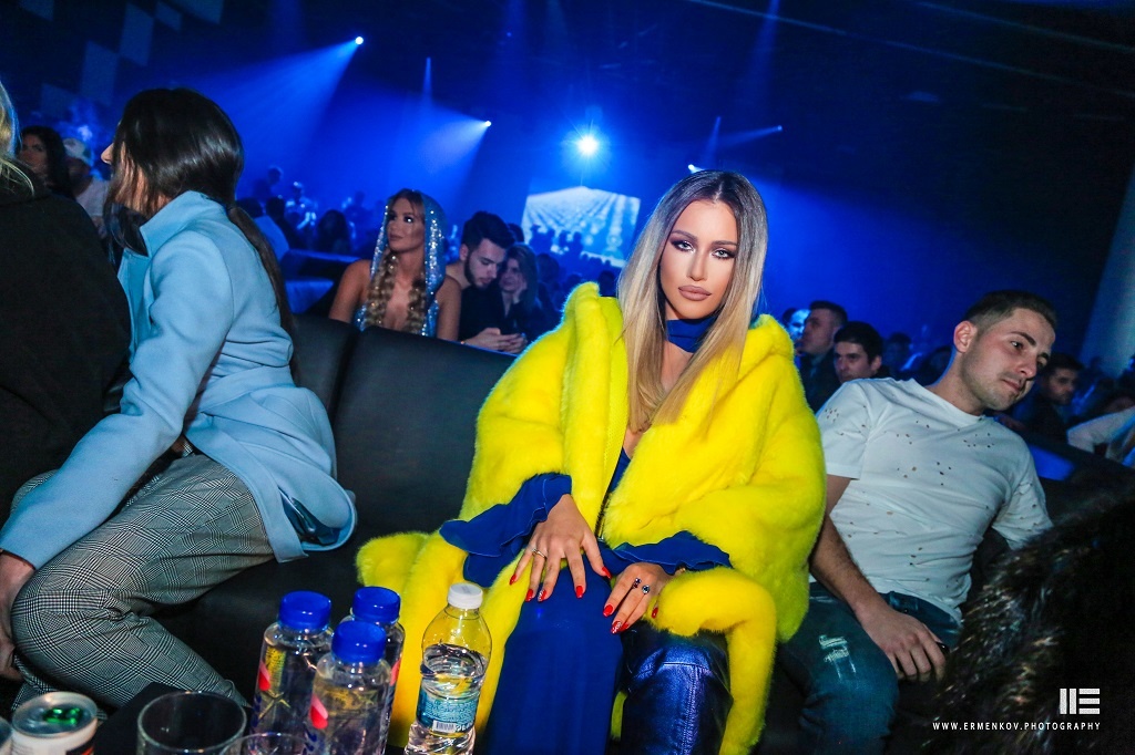 108a7974_1024 2. image