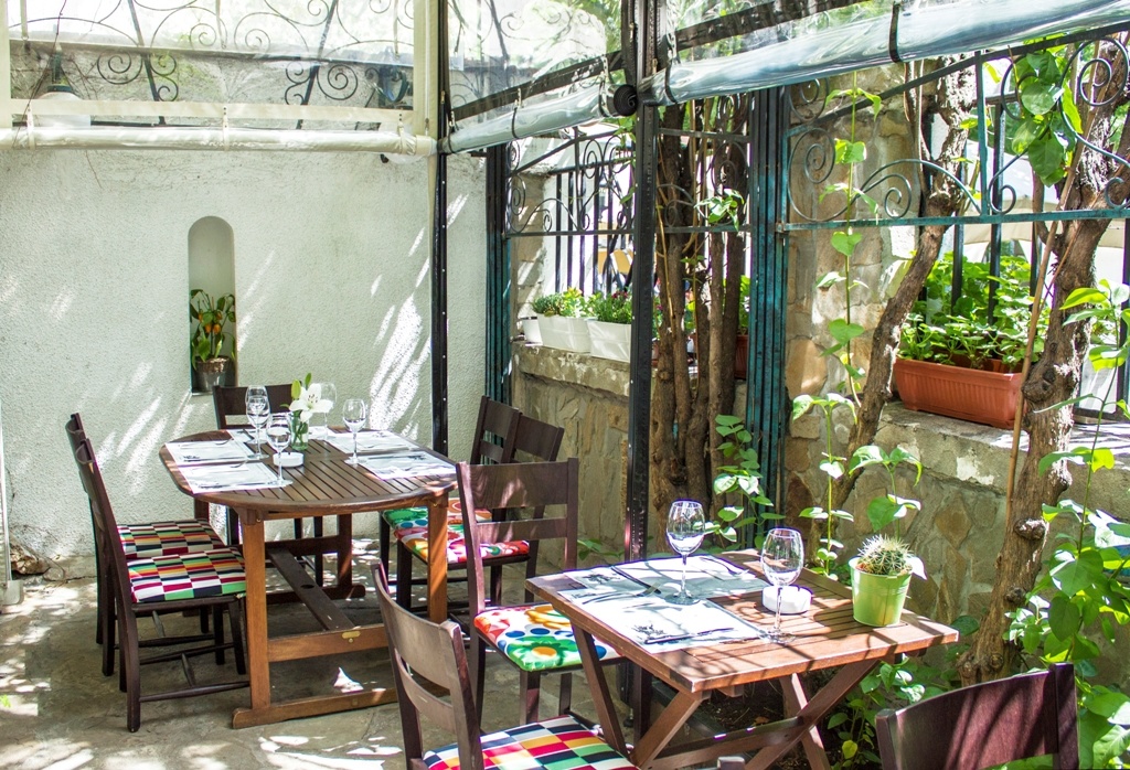 33 Gastronauts image