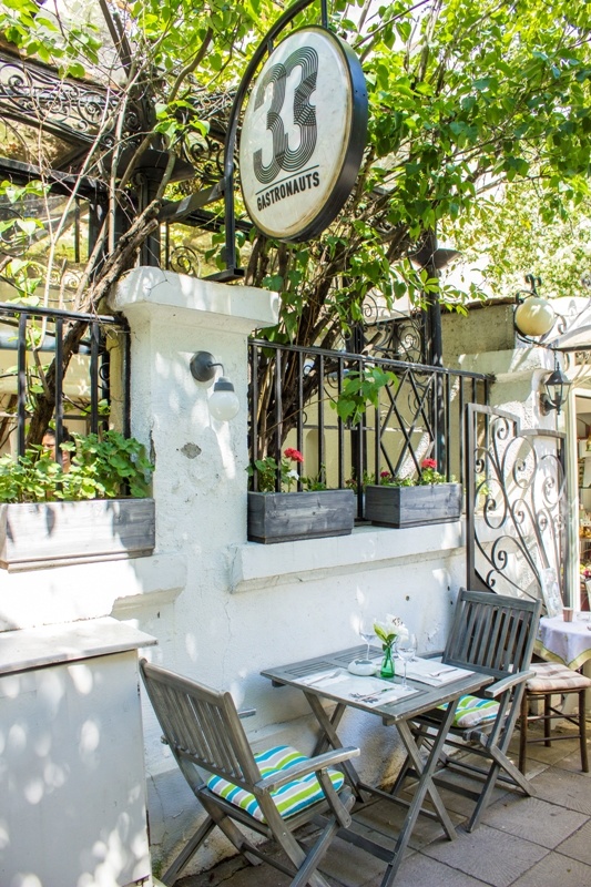 33 Gastronauts image