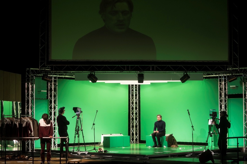 delhi_dance_3_1024 танцът Делхи image