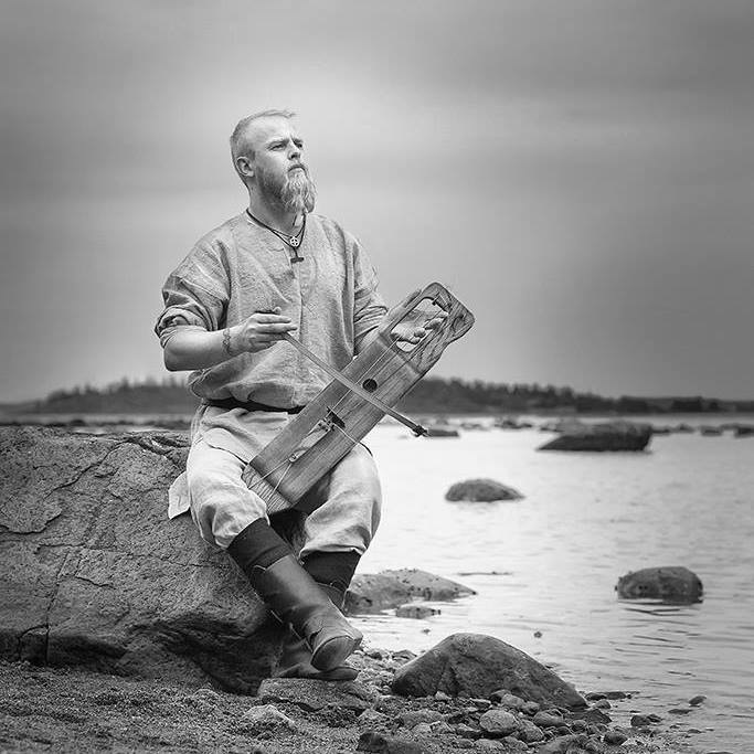 einar selvik espen winther image