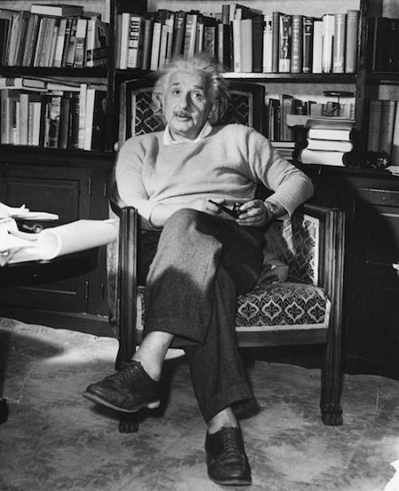 einstein_554 einstein image