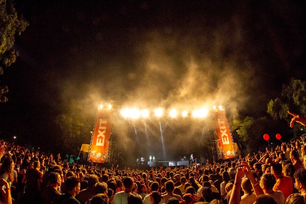 exit1_1024 exit festival image