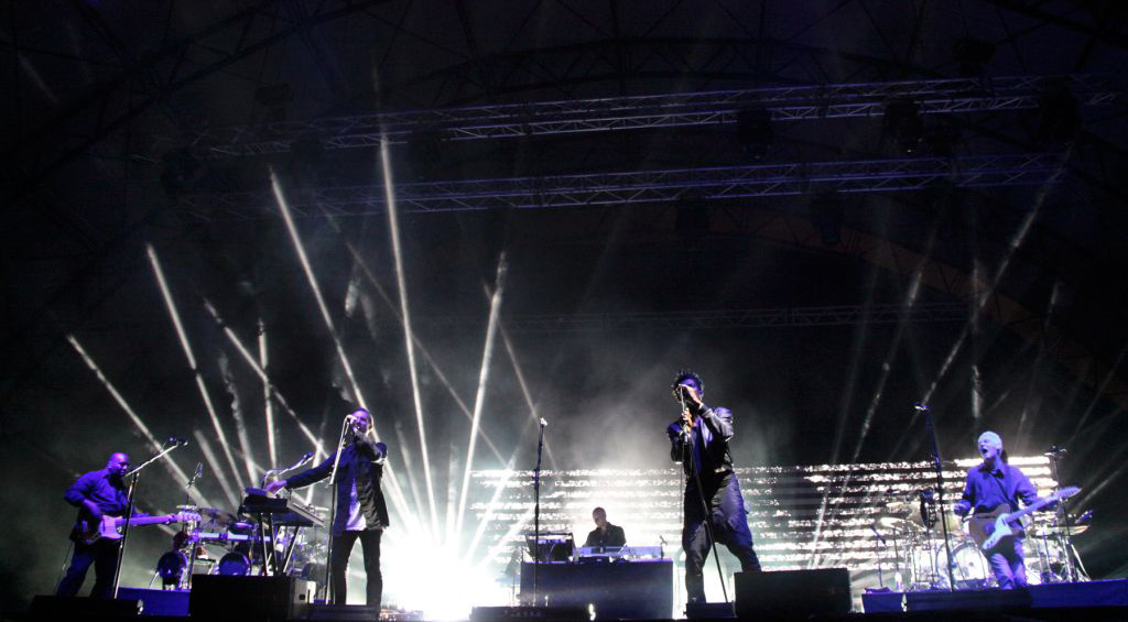 massive_attack_live_3_1024_01