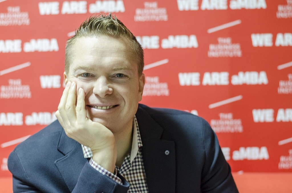 svetlan business institute image