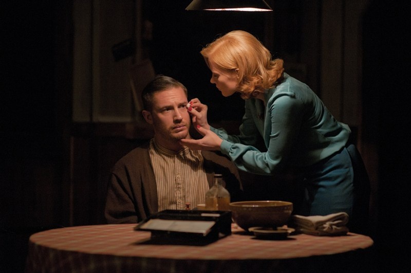 jessica-chastain-and-tom-hardy-in-lawless-4_800 jessica-chastain-and-tom-hardy-in-lawless-4_800