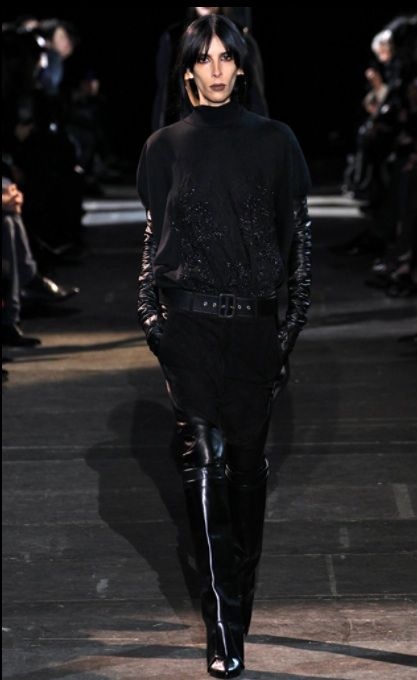 klincheva_gotik_680 klincheva_gotik_680