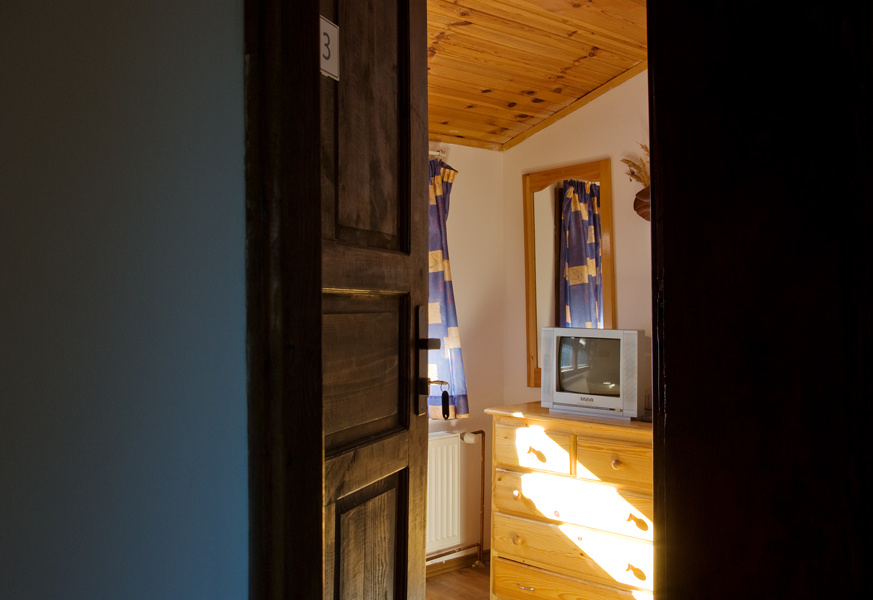 moten_2_873 moten_2_873