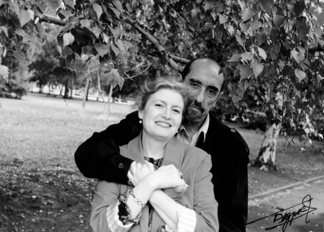 v-parka-smimka-bedros-agopqn_resize_640 v-parka-smimka-bedros-agopqn_resize_640