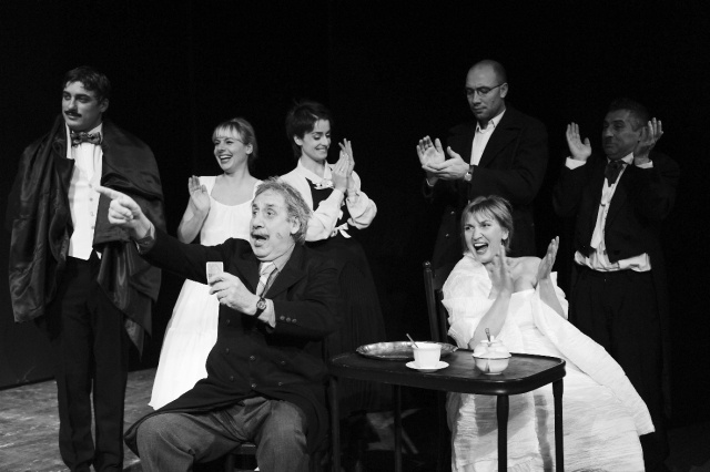 vishneva-gradina-snimka-atanas-kanchev_resize_640 vishneva-gradina-snimka-atanas-kanchev_resize_640